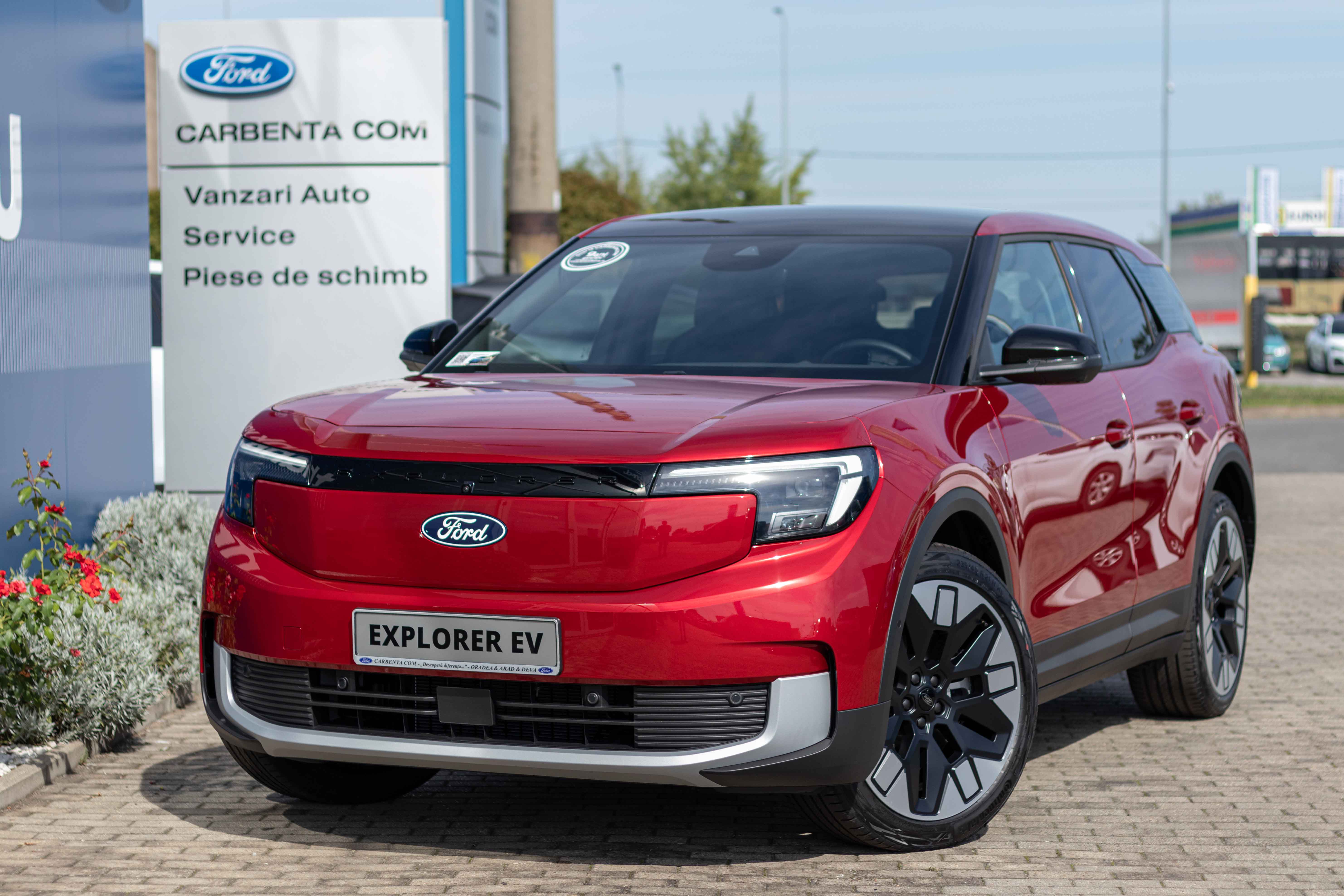 explorer ev premium af8c6f9e57468393221b286e2085f9fd