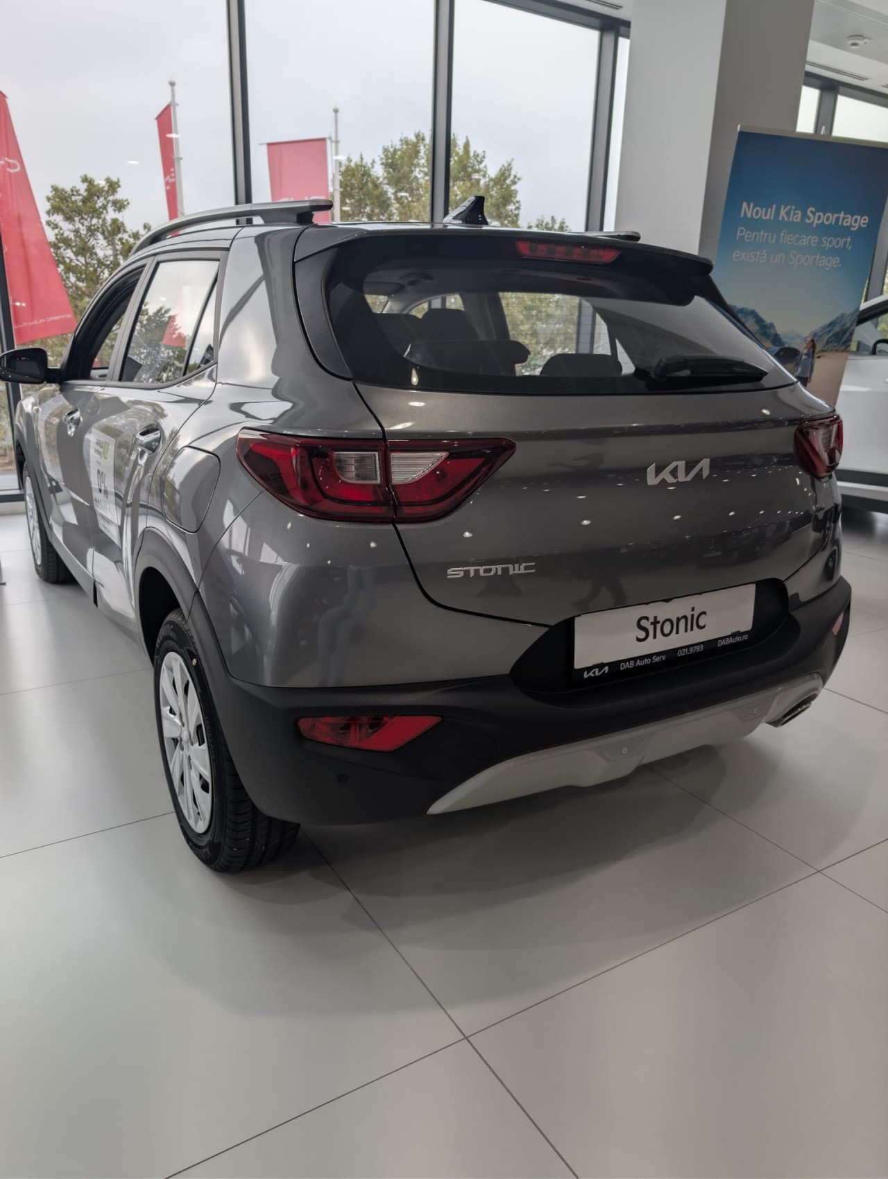 KIA Stonic 2025 — imagine 4