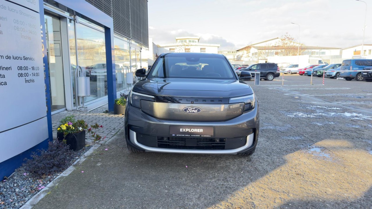 ford explorer ev 5 usi select electric autonomie extinsa 286 cp at rwd 0692e9b4f398e1