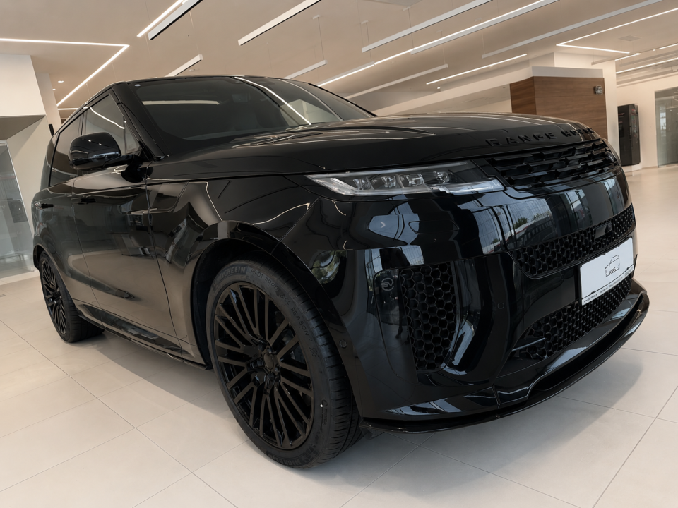 Land Rover RANGE ROVER SPORT, 5 USI SUV SWB, 4.4 V8 635CP AWD Auto MHEV, SV Black