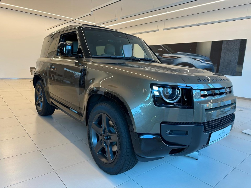 Land Rover DEFENDER, 3 USI SUV 90, 3.0D I6 250CP AWD Auto MHEV, X-Dynamic SE