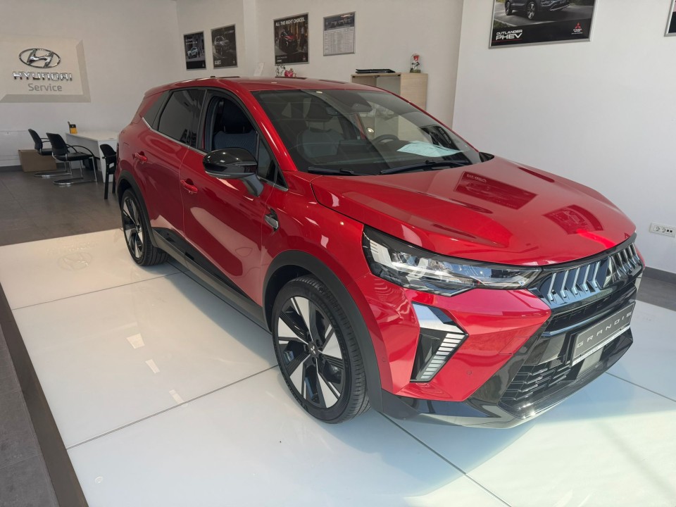 Mitsubishi GRANDIS 1.3L DI-T 7DCT MHEV Intense StyleCold