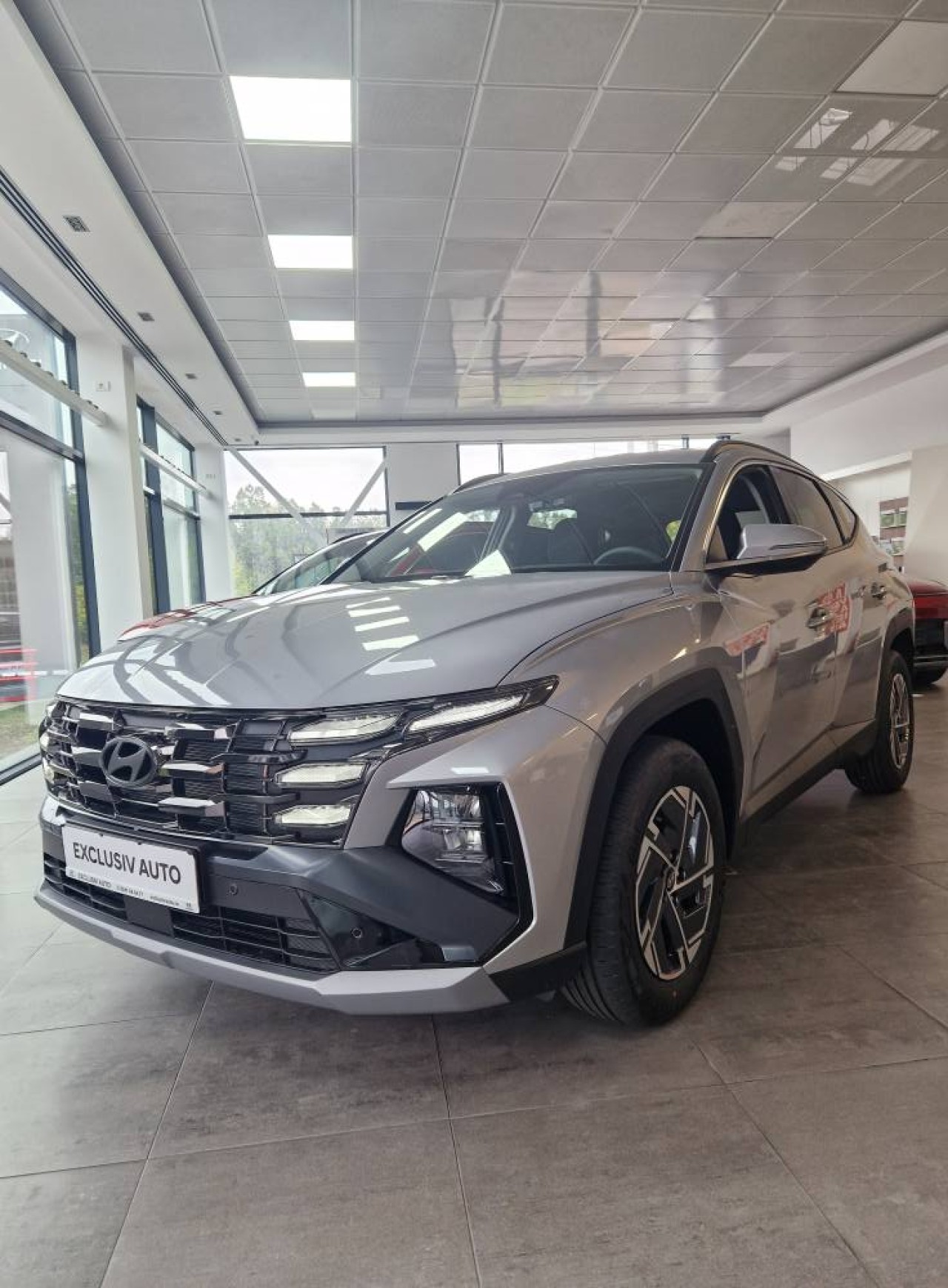 Hyundai TUCSON 1.6T-GDi 239CP Hybrid 2WD 6AT Style