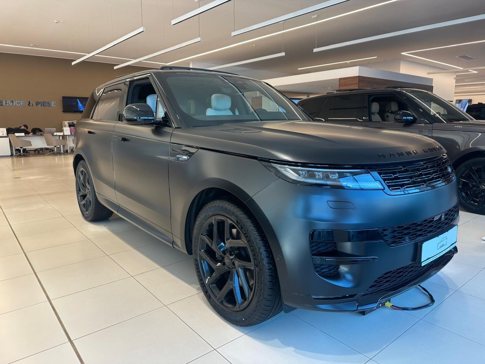 RANGE ROVER SPORT V2, 5 USI SUV SWB, 3.0 I6 380CP AWD Auto MHEV, Battersea 2027MY