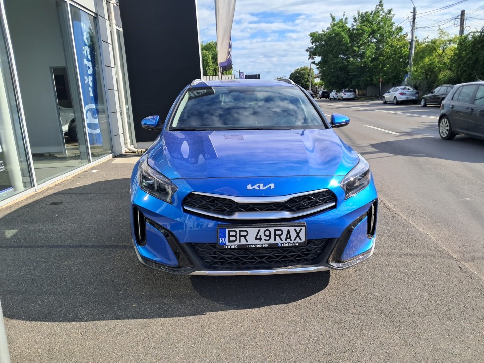 KIA Xceed 2025 — imagine 2