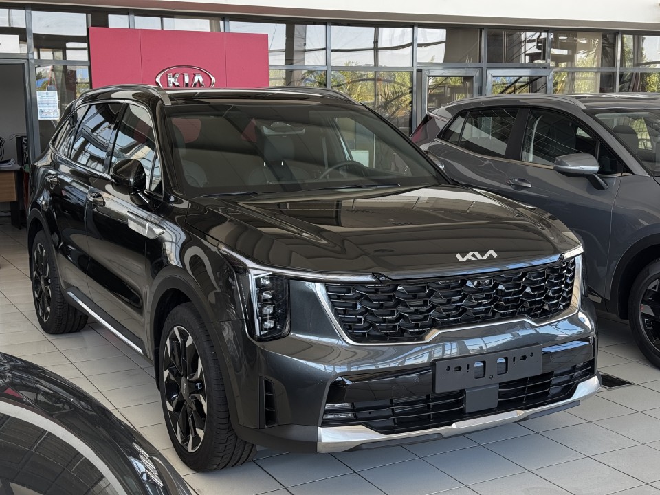 KIA Sorento 2025 — imagine 2