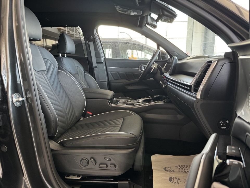 KIA Sorento 2025 — imagine 6