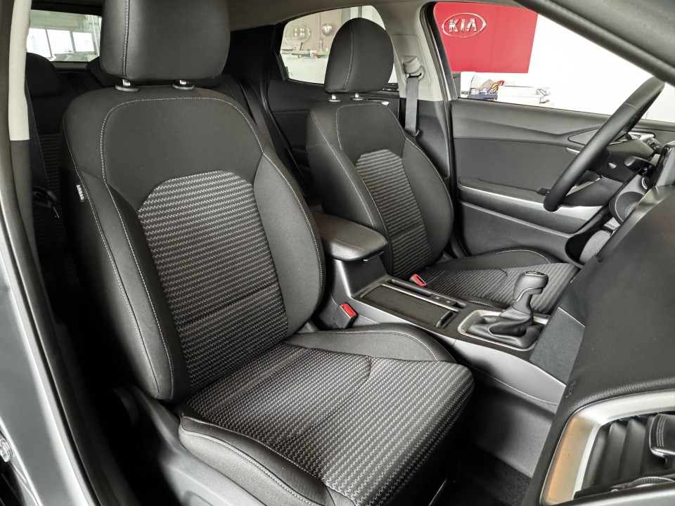 KIA Xceed 2025 — imagine 6