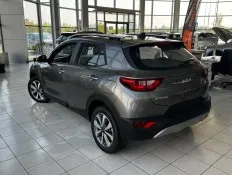 KIA Stonic 2025 — imagine 2