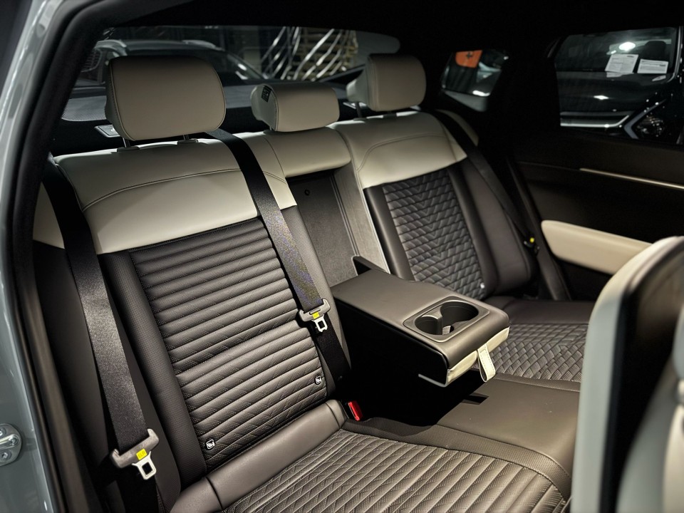 KIA EV4 2025 — imagine 6