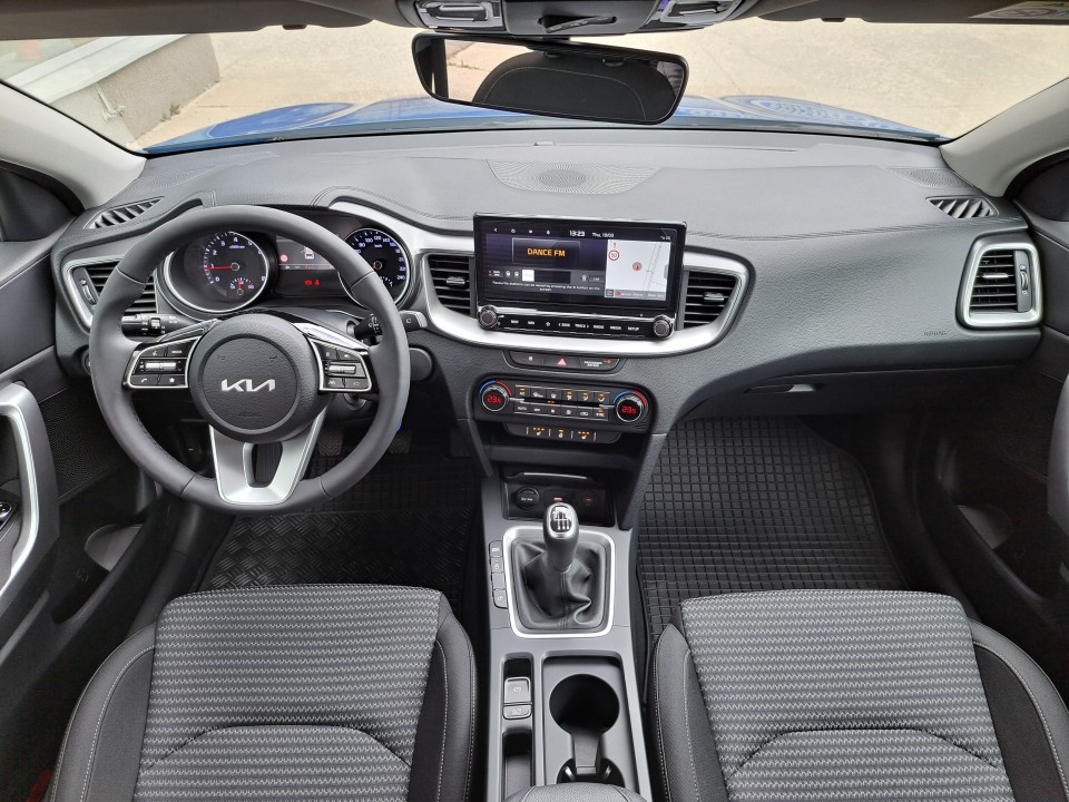 KIA Xceed 2025 — imagine 5