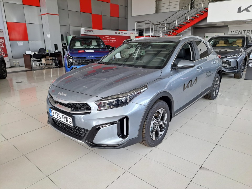 KIA Xceed 2025 — imagine 3