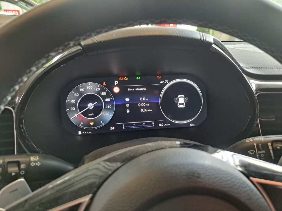 KIA Xceed 2025 — imagine 9