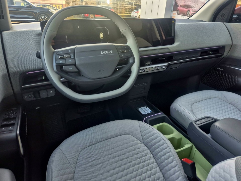 KIA  2026 — imagine 7