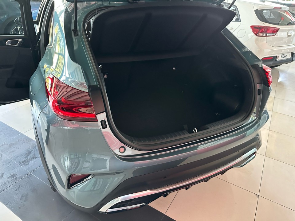 Kia XCeed PHEV 5 usi Vision 1.6 GDI PHEV 141 CP A6