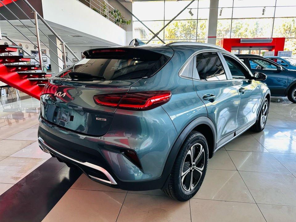 Kia XCeed PHEV 5 usi Vision 1.6 GDI PHEV 141 CP A6