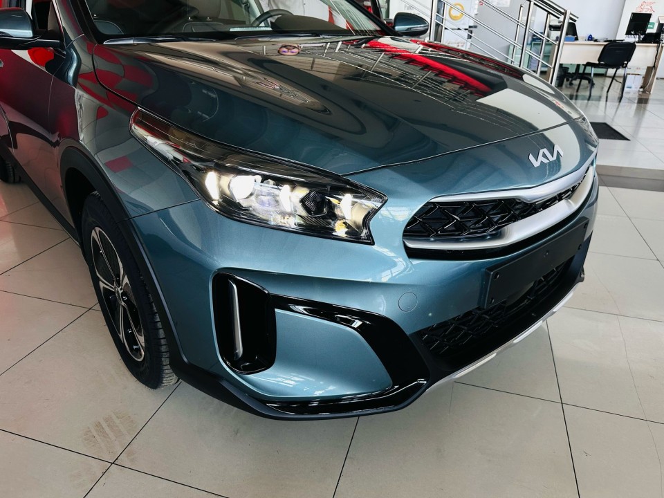 Kia XCeed PHEV 5 usi Vision 1.6 GDI PHEV 141 CP A6