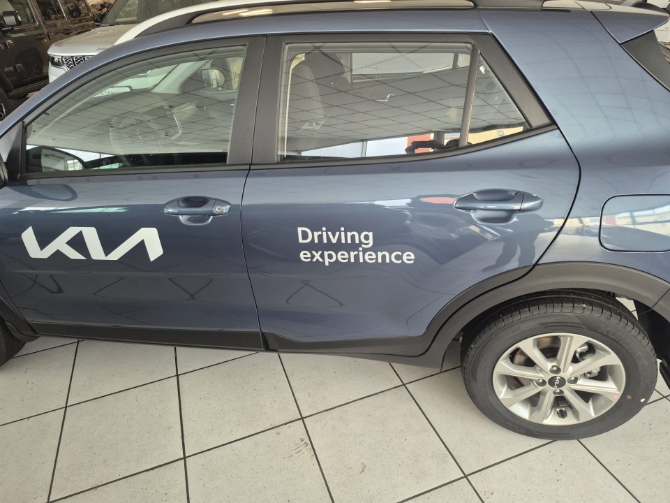 KIA Stonic 2025 — imagine 2
