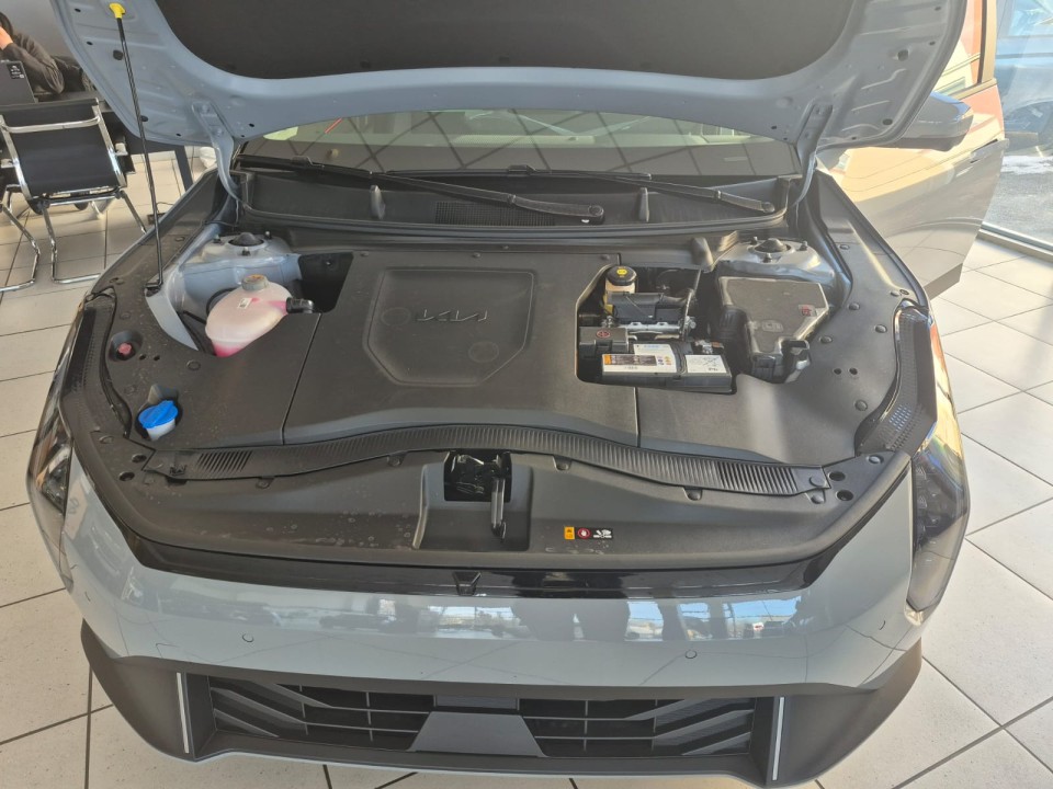 KIA EV4 2025 — imagine 7