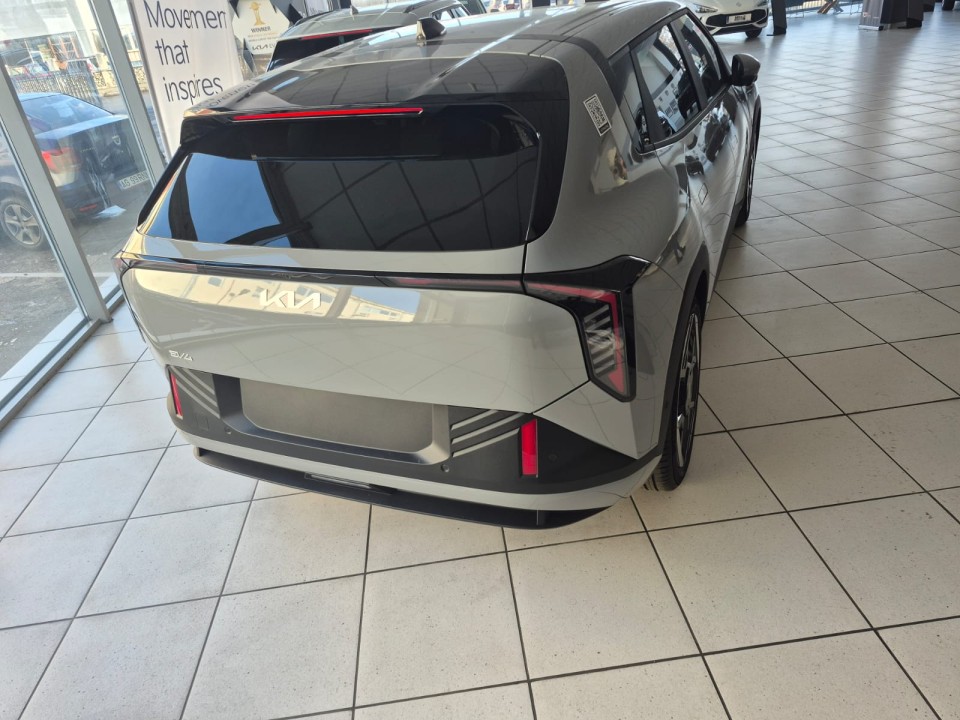 KIA EV4 2025 — imagine 10