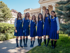 Set uniformă fete, ciclul gimnazial