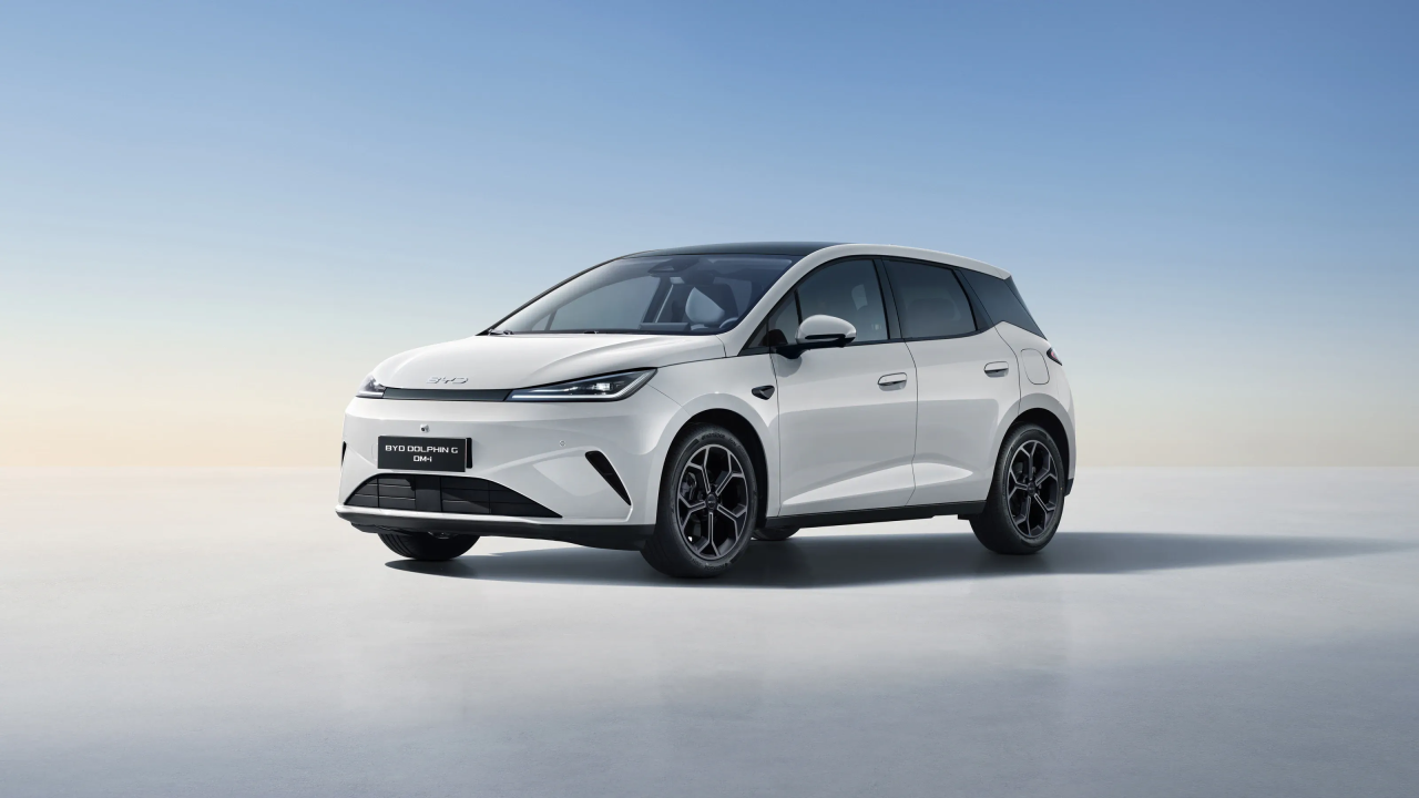 BYD Dolphin G DM-i Comfort 212 CP AT (MY 2026)
