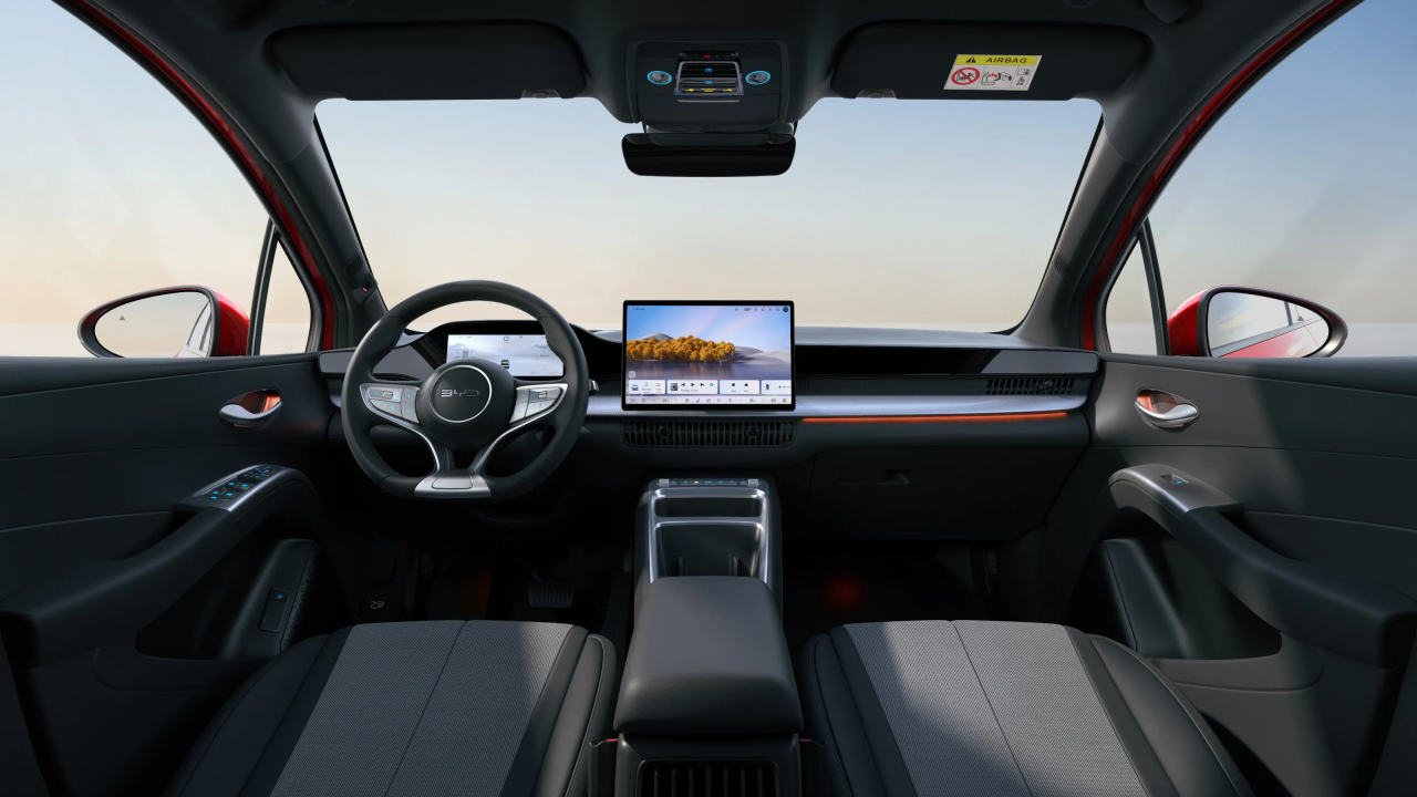 BYD Dolphin G DM-i Comfort 212 CP AT (MY 2026)