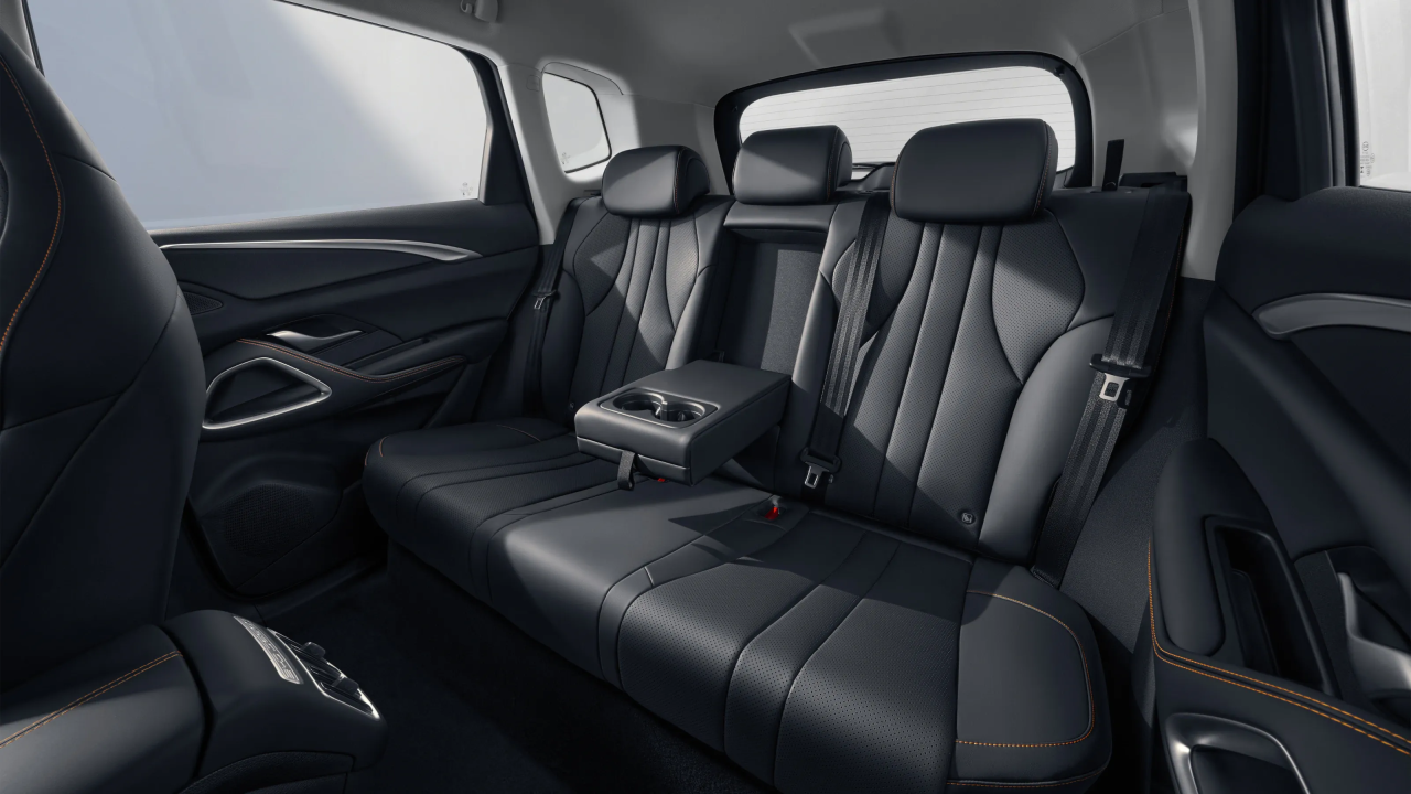 BYD Sealion 5 DM-i Comfort 212 CP AT (MY 2026)