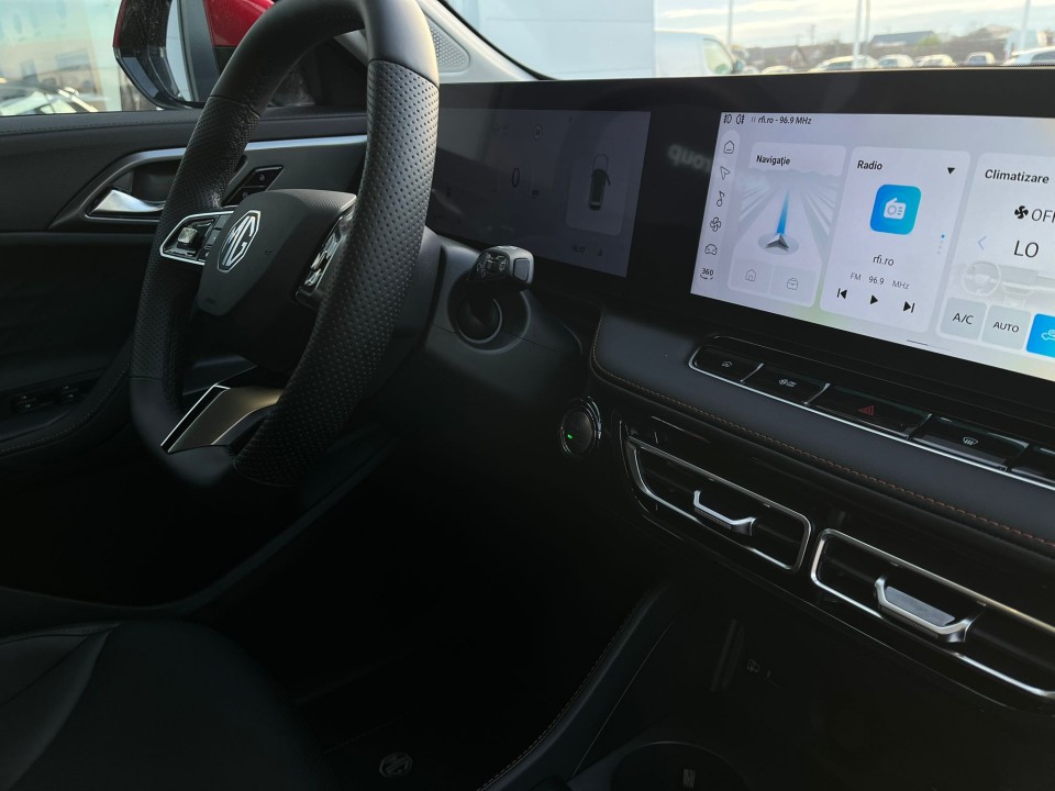 mg noul hs ice 5 usi exclusive 1 5 t gdi 172 cp a7 1069367eac3d97f