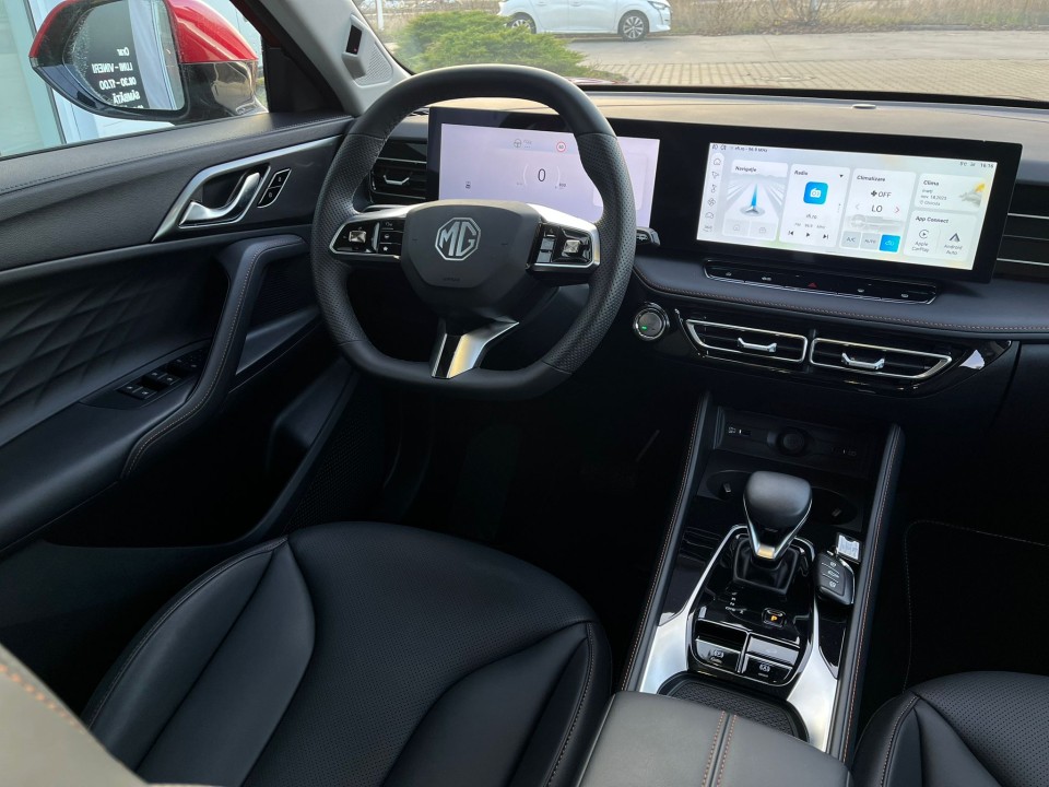 mg noul hs ice 5 usi exclusive 1 5 t gdi 172 cp a7 169367eac02849