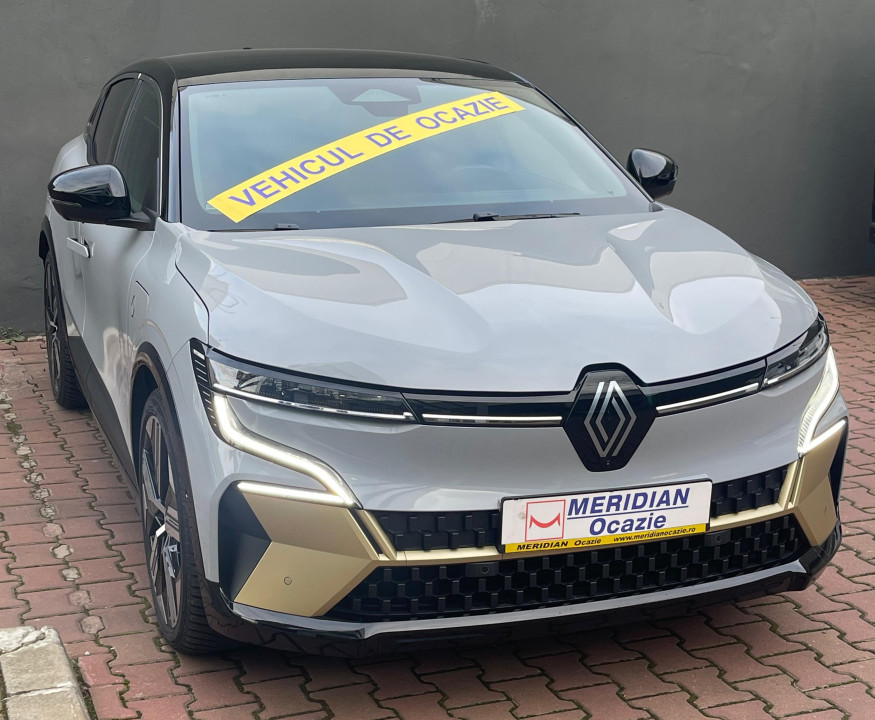 Renault Megane Iconic Etech EV60