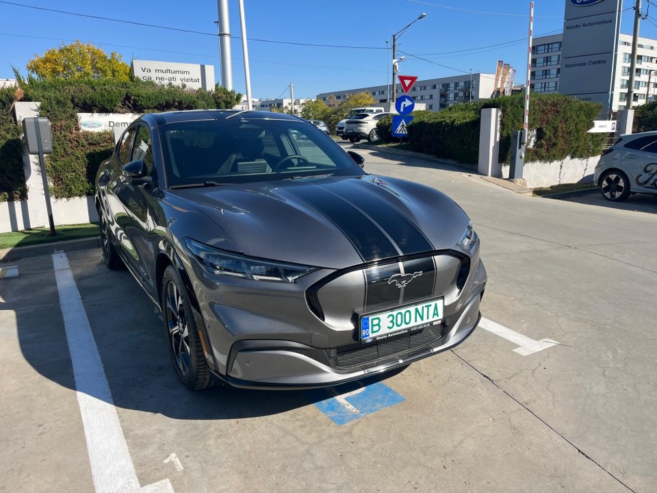 Ford Mustang Mach-E 2023