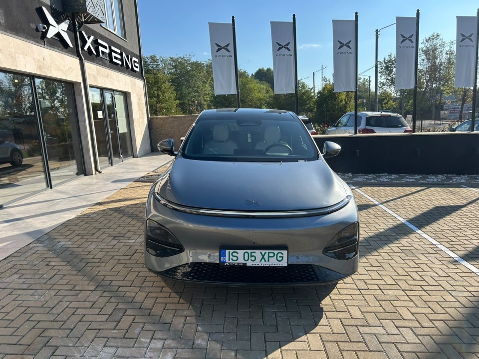 Xpeng G6 (3)