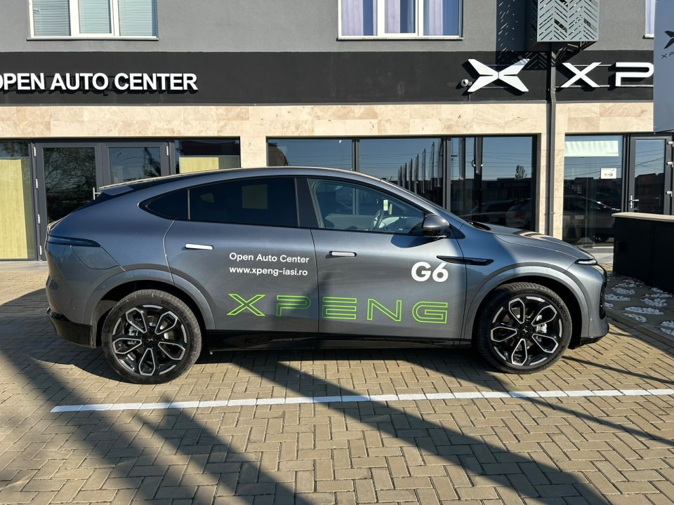 Xpeng G6 (2)