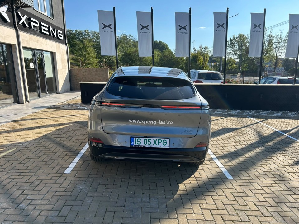 Xpeng G6 - foto 6