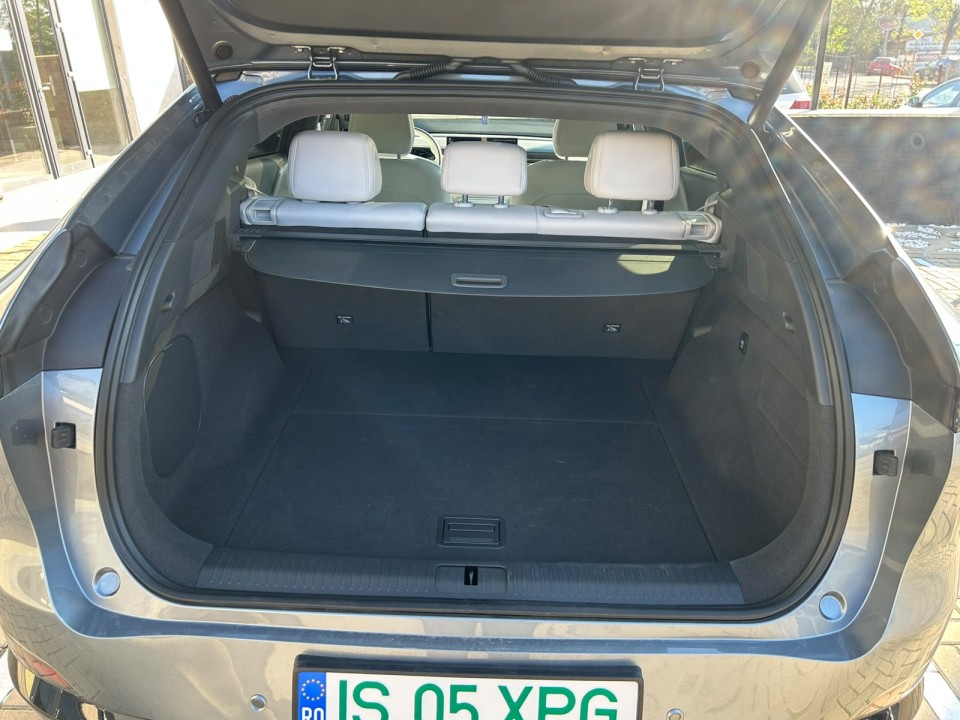 Xpeng G6 - foto 7