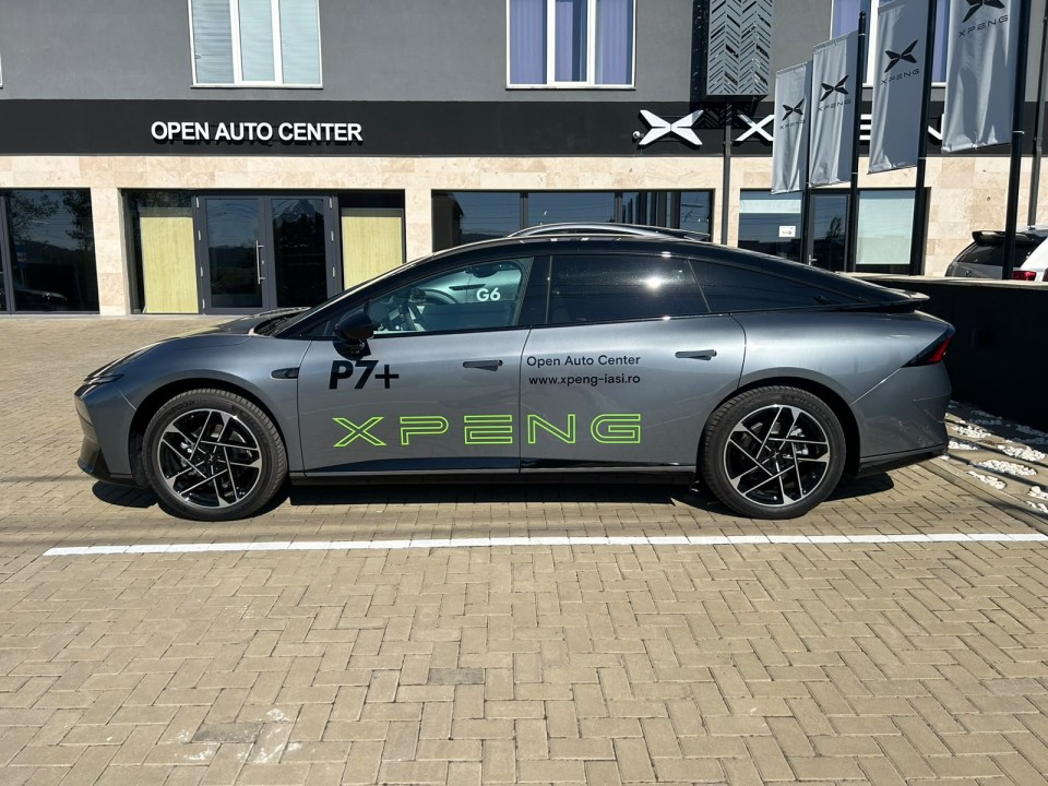 Xpeng P7 (3)