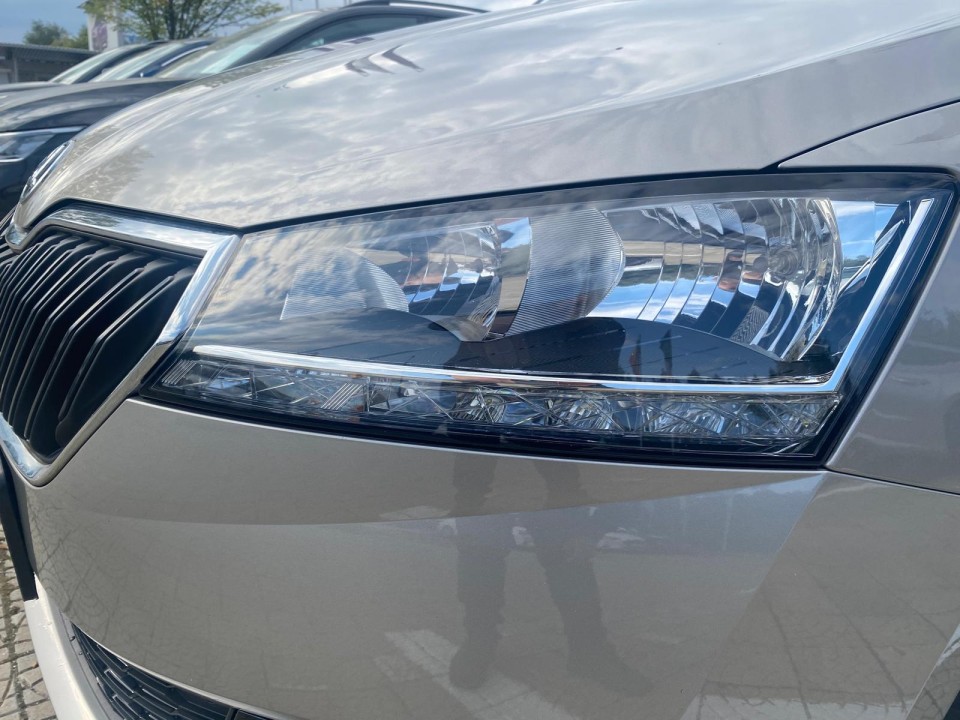Skoda RAPID - foto 19