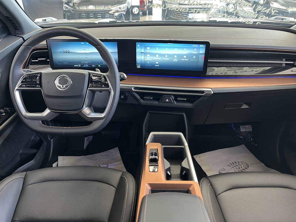 KGM Torres EVX 73.4 kWh Premium (4)