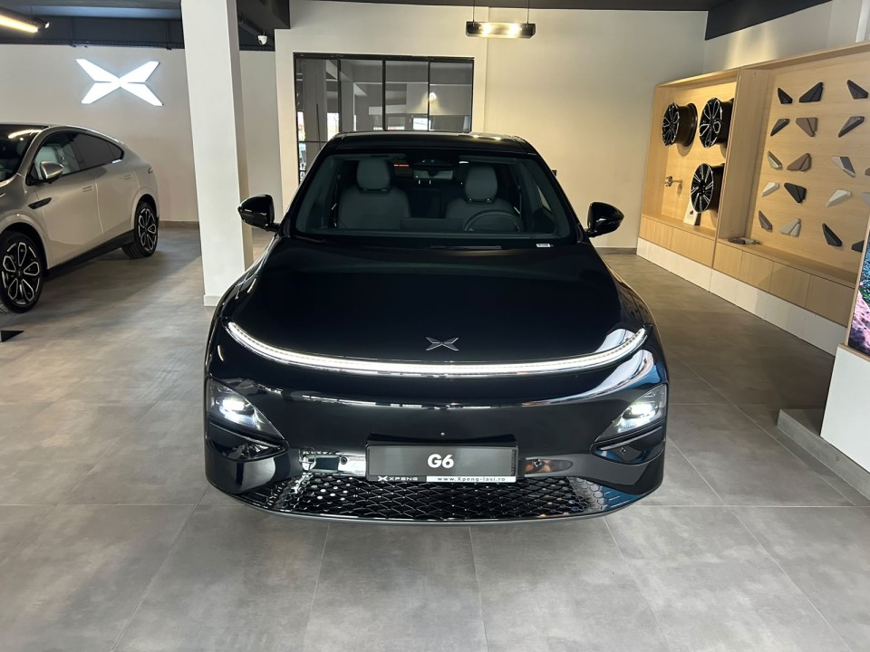 Xpeng G6 (2)