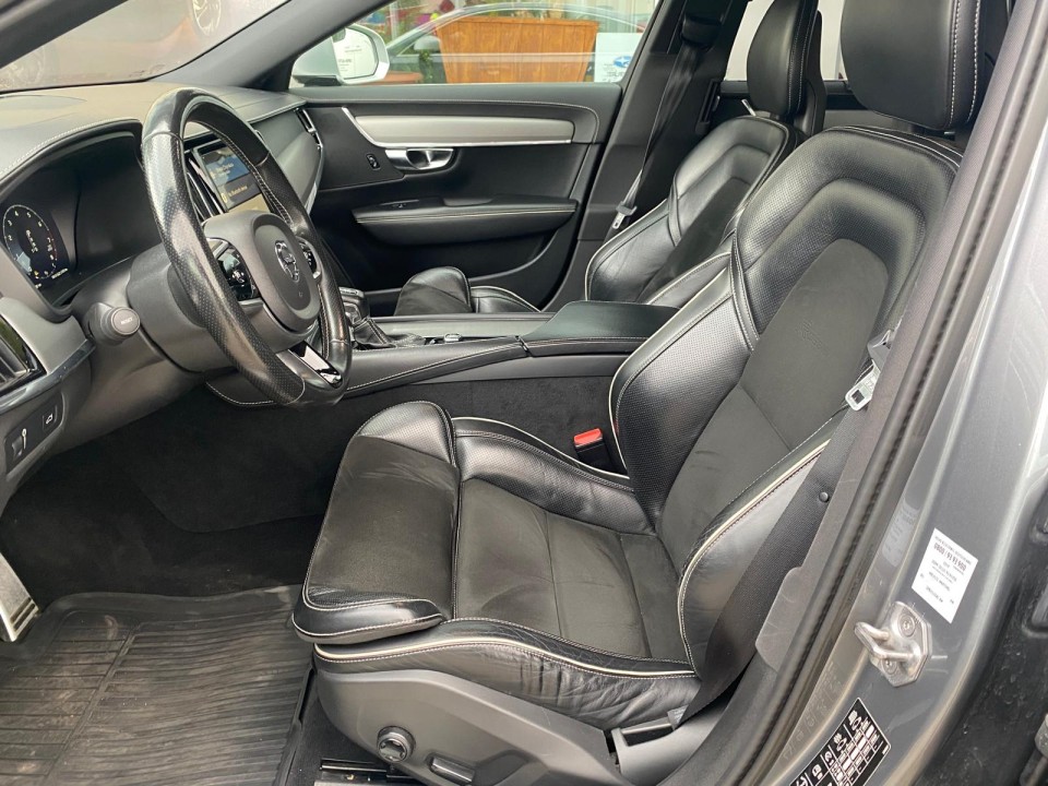 VOLVO S90 T6 R-line 2.0 benzina 320 CP - foto 7