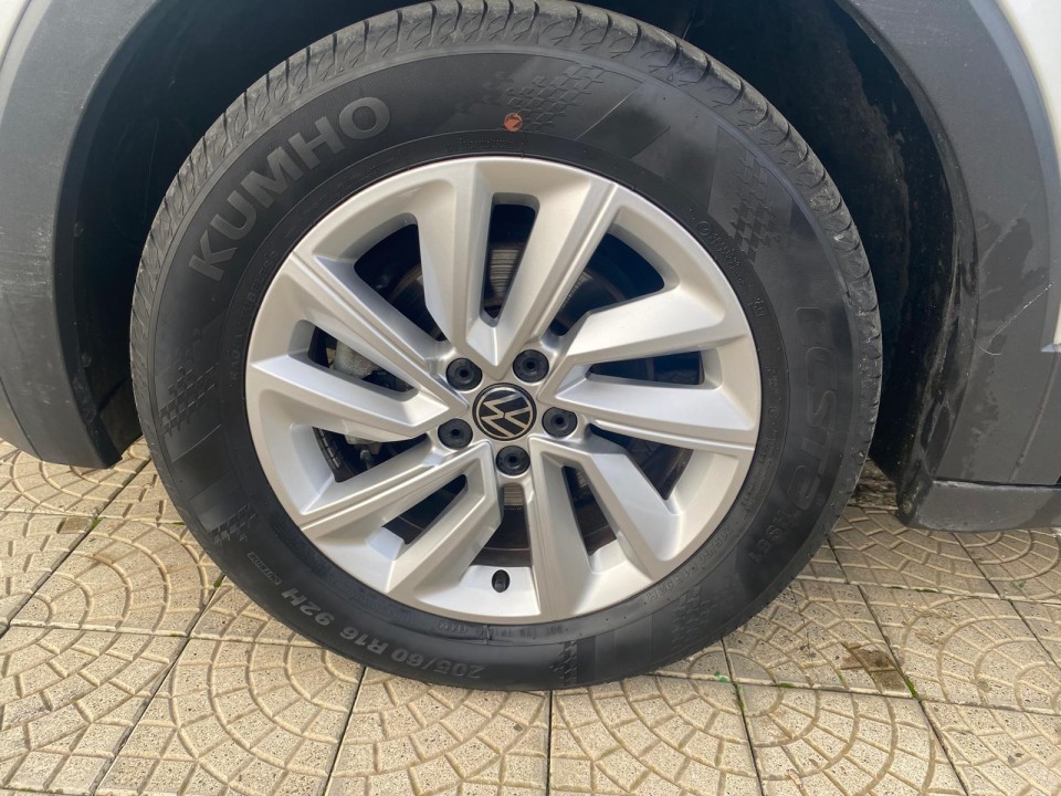 Volkswagen VW T-Cross Life 1.0 TSI 110 CP MAN - foto 28