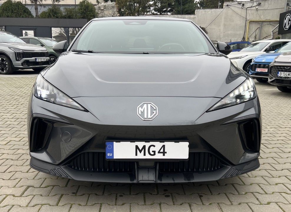 mg4 ev 5 usi excite electric 204 cp at 0697a2e45284f4