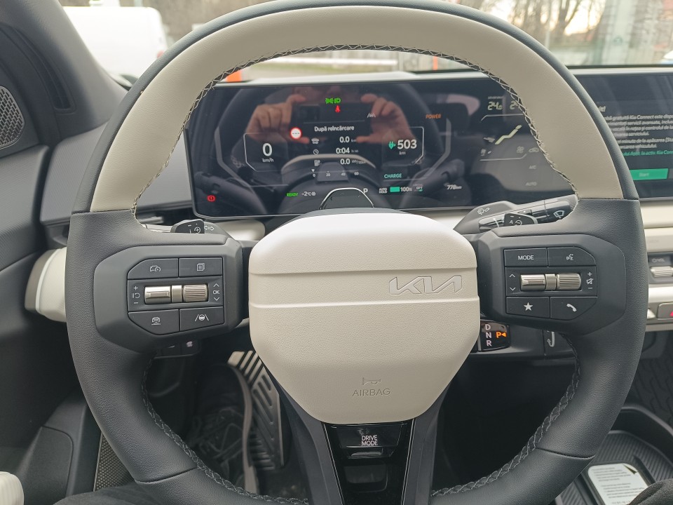 KIA EV4 2025 — imagine 13