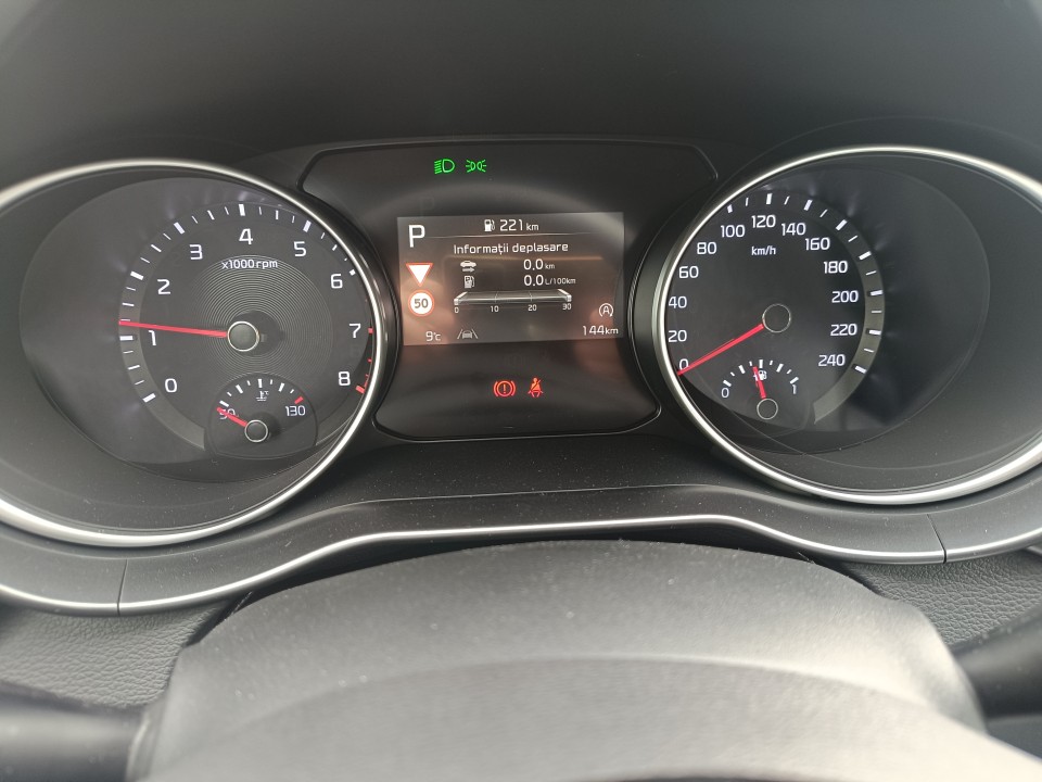 KIA Xceed 2025 — imagine 3