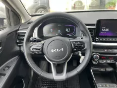 KIA Stonic 2023 — imagine 4