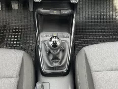 KIA Stonic 2025 — imagine 4