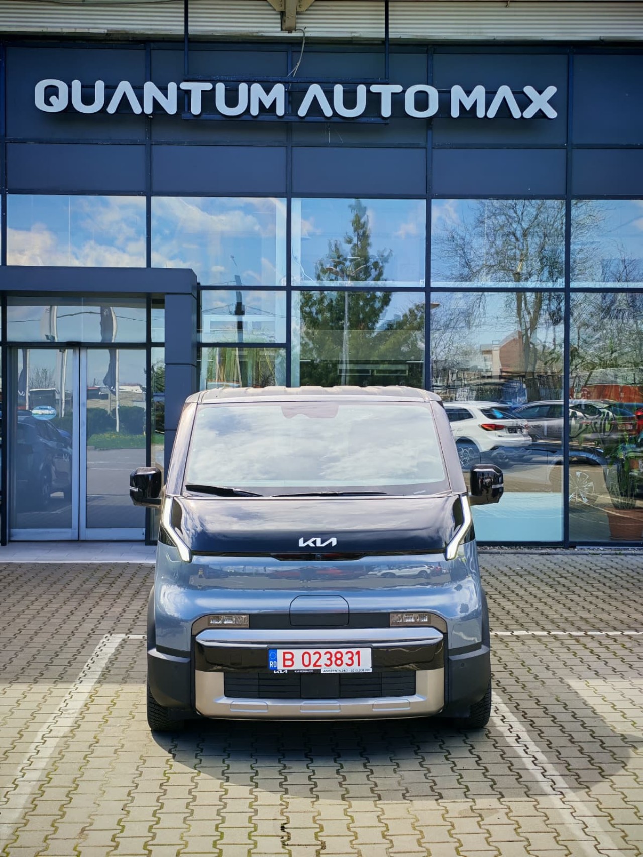 Kia PV5 Passenger PV5 Pasageri 5 Locuri 120 kW 71.2 kWh AT 2WD COMFORT LINE MY26