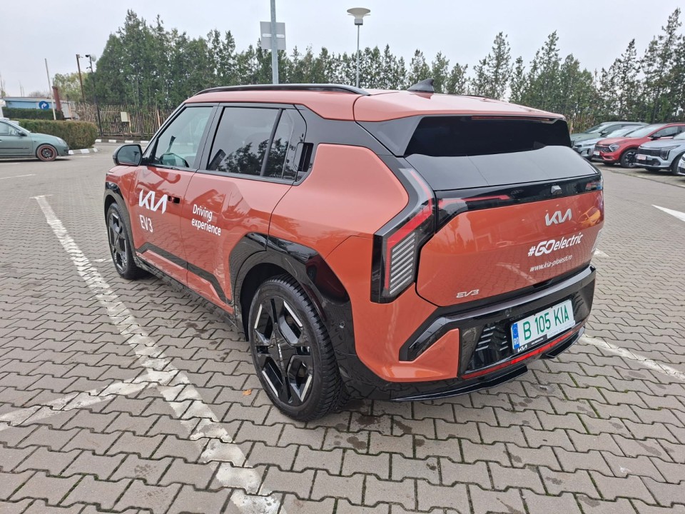 KIA EV3 2024 — imagine 3