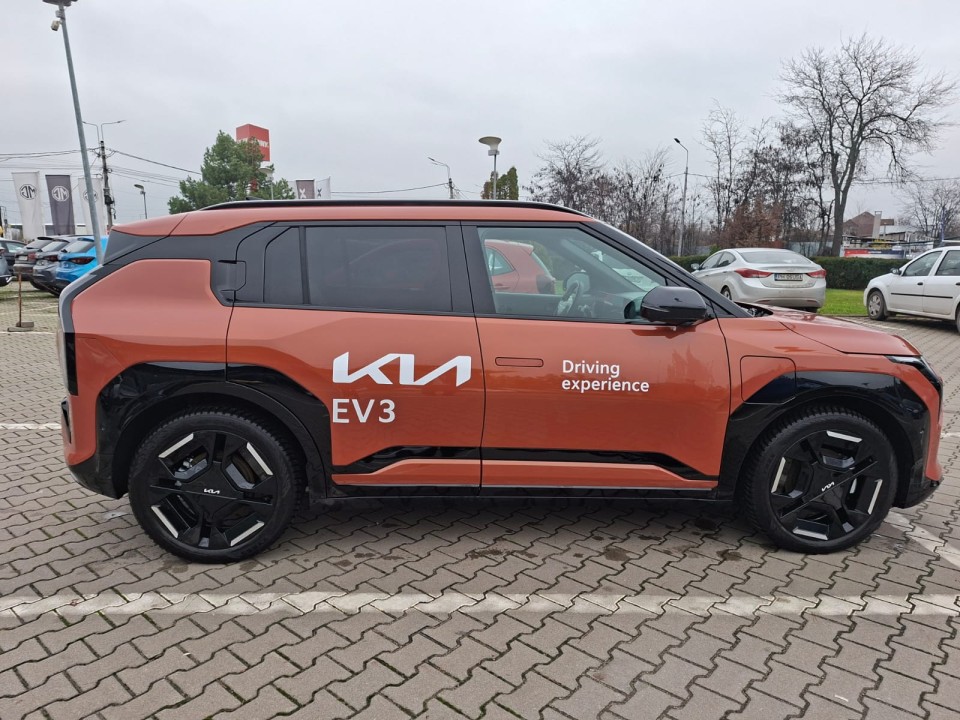 KIA EV3 2024 — imagine 7